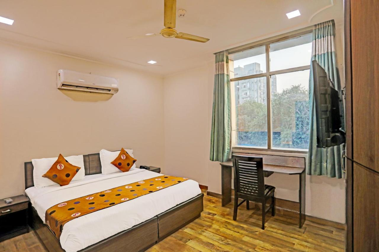 Hotel Grand Tushar - Ghaziabad Railway Station Exteriér fotografie
