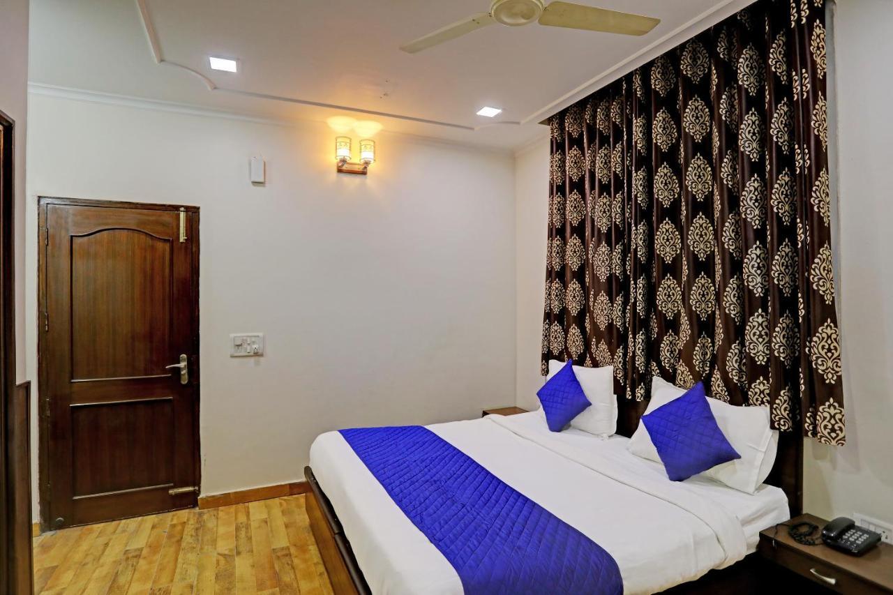 Hotel Grand Tushar - Ghaziabad Railway Station Exteriér fotografie